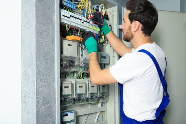 Best Affordable Emergency Electrician  in Maury, NC